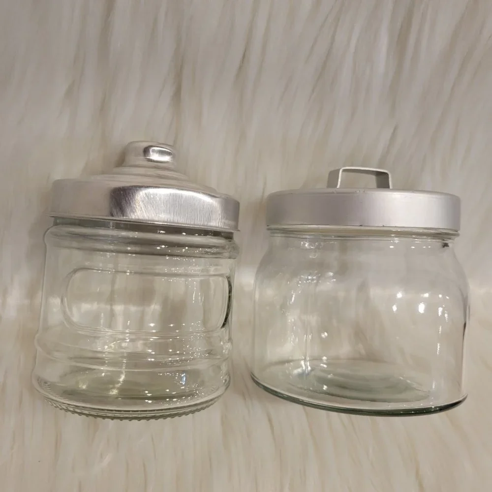 Set of 2 Glass Jars with Lids